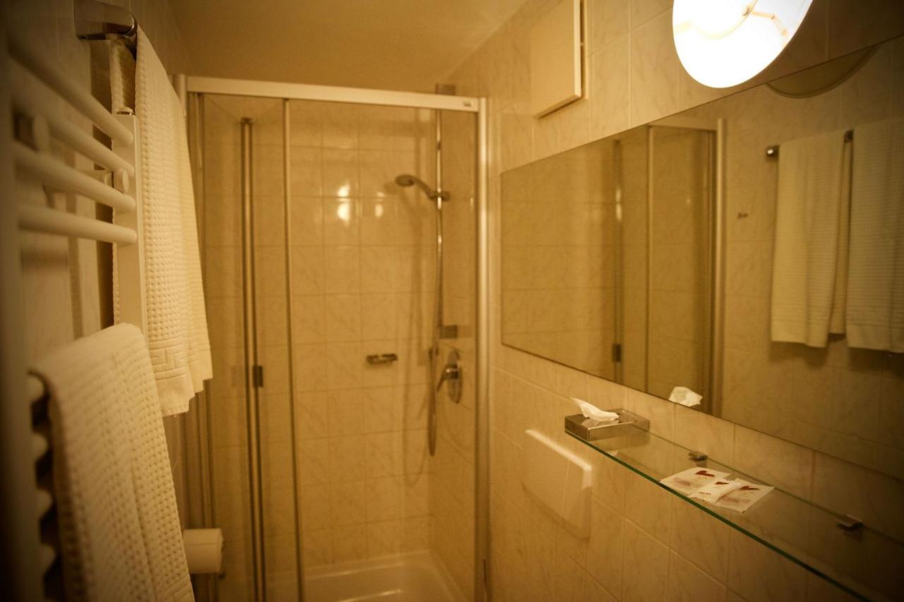 Seehotel Huberhof Oberuckersee Room photo